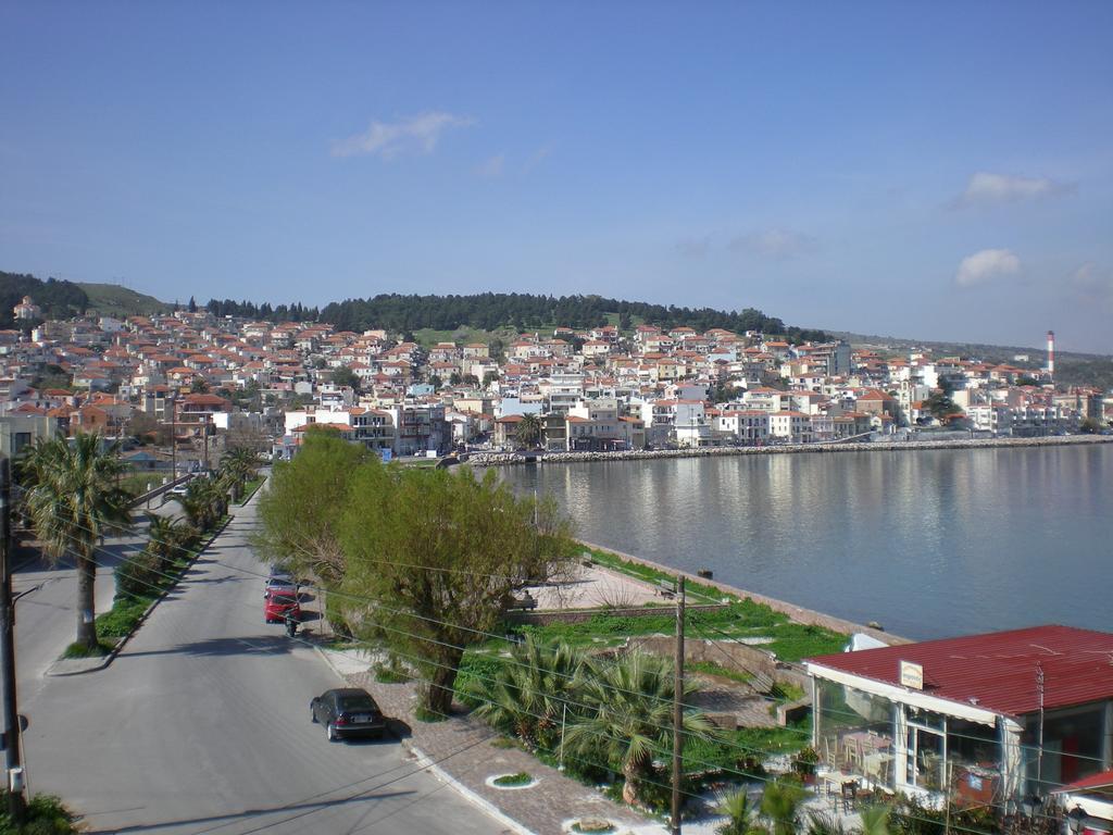 Zoumboulis Rooms Mytilene ภายนอก รูปภาพ