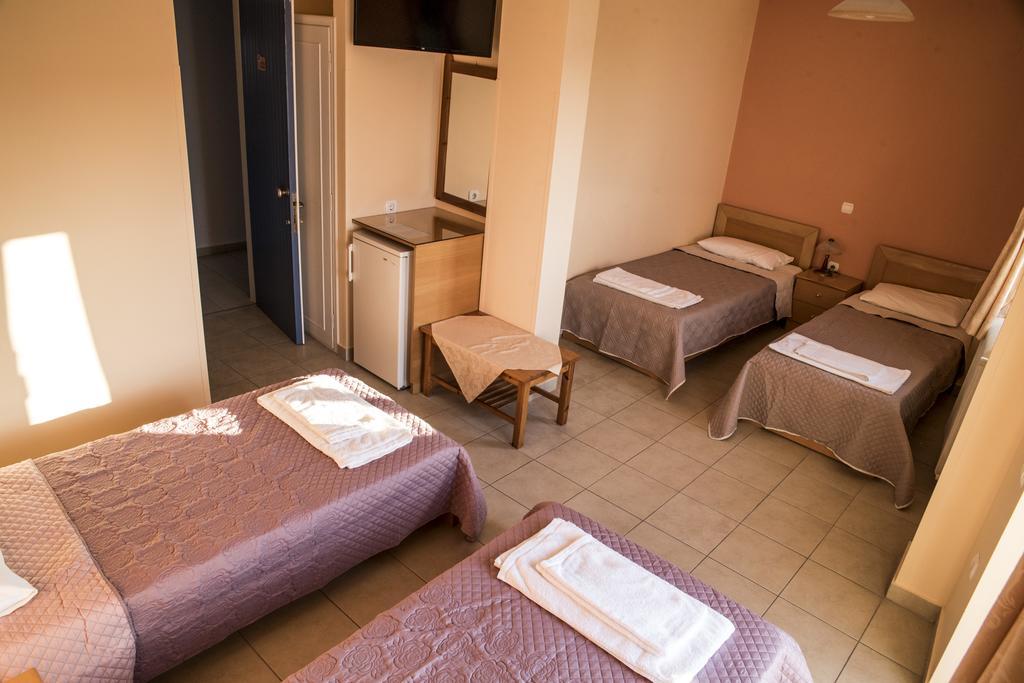 Zoumboulis Rooms Mytilene ภายนอก รูปภาพ